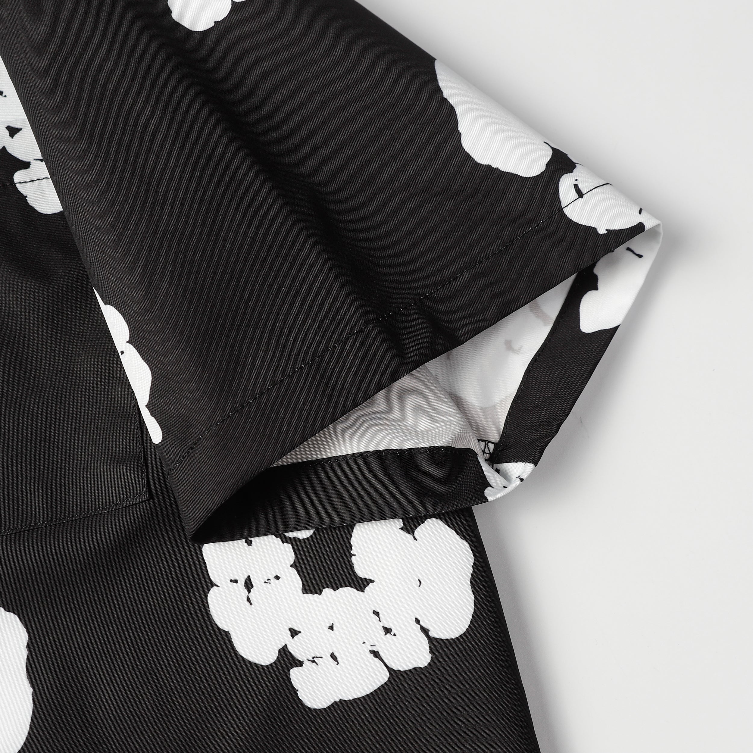 DENIM TEARS  T-shirt  0386